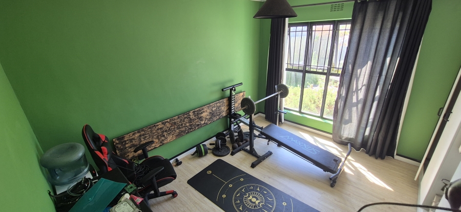 3 Bedroom Property for Sale in Sunningdale Western Cape